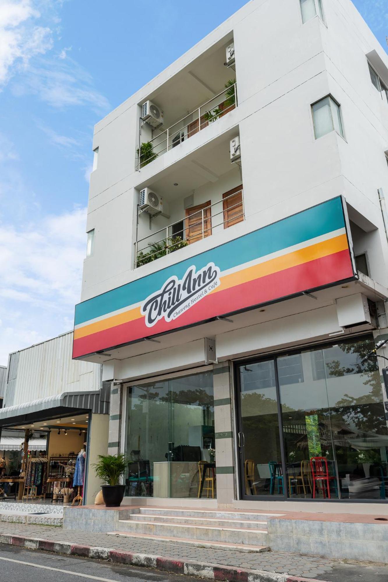 Chill Inn Chaweng Hostel And Cafe Amphoe Koksamui Exterior foto