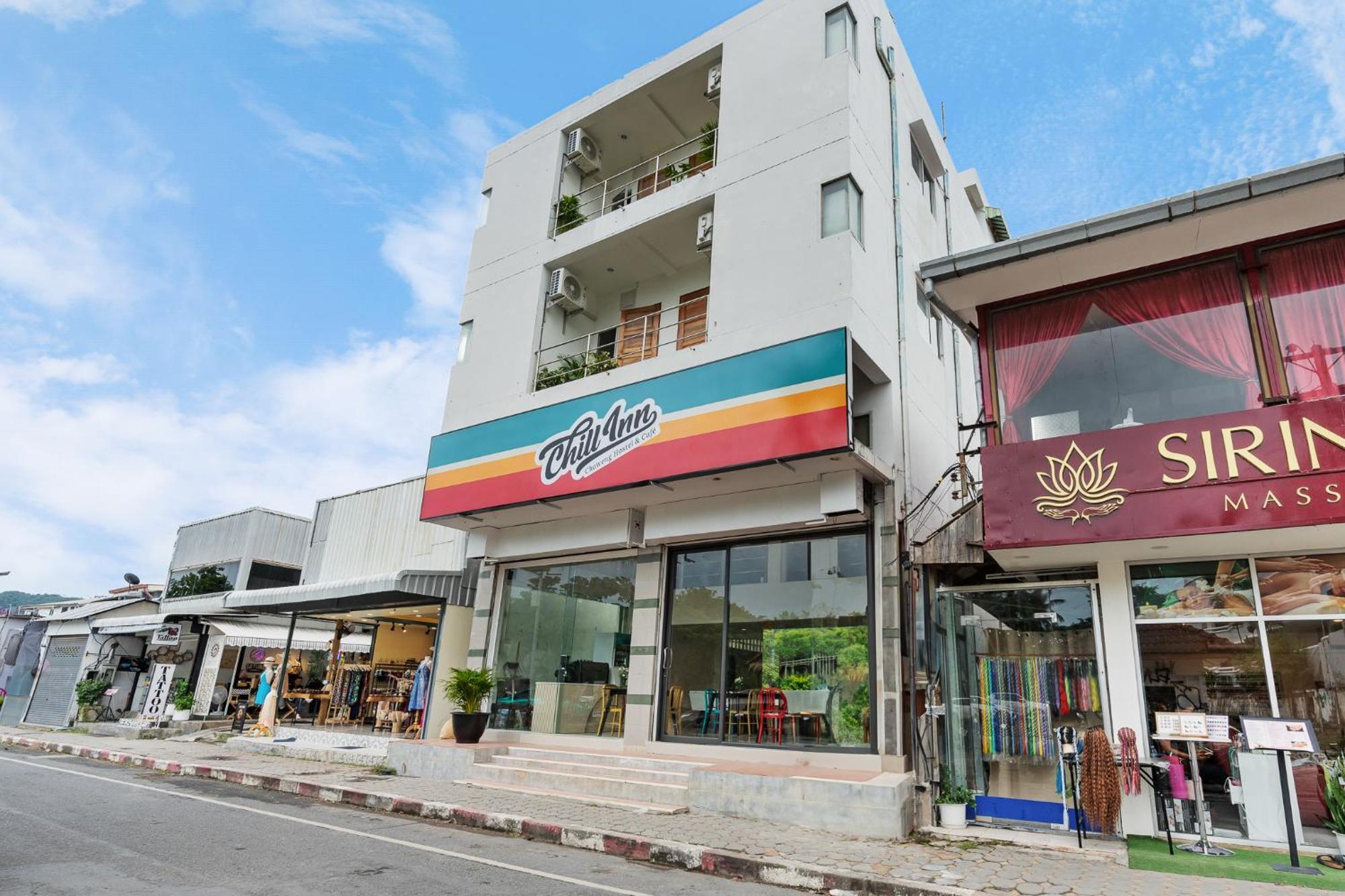 Chill Inn Chaweng Hostel And Cafe Amphoe Koksamui Exterior foto