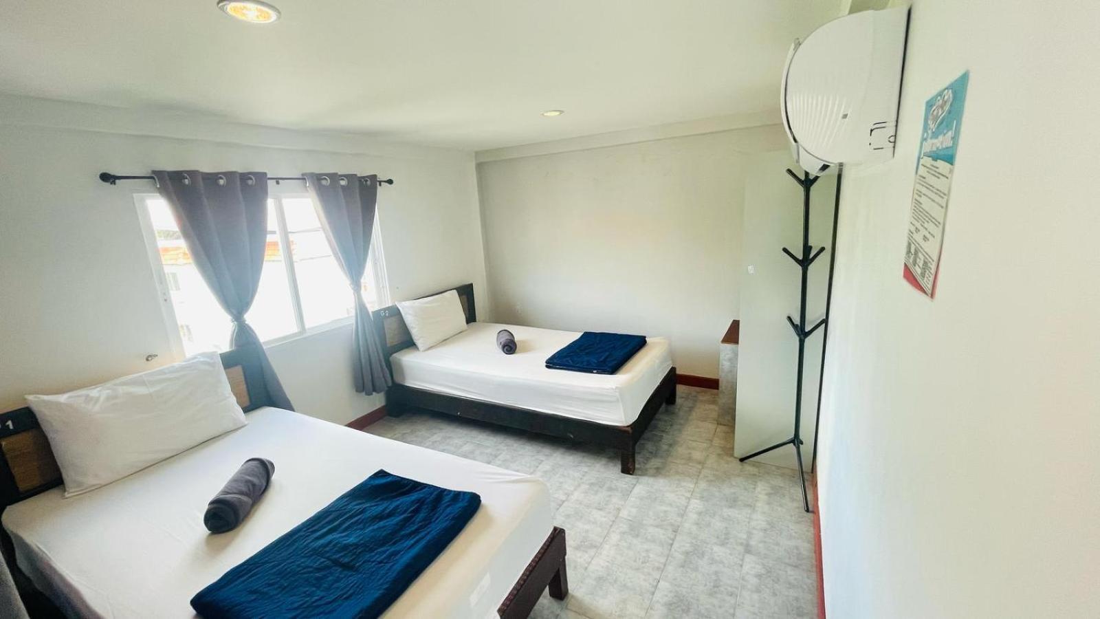 Chill Inn Chaweng Hostel And Cafe Amphoe Koksamui Exterior foto